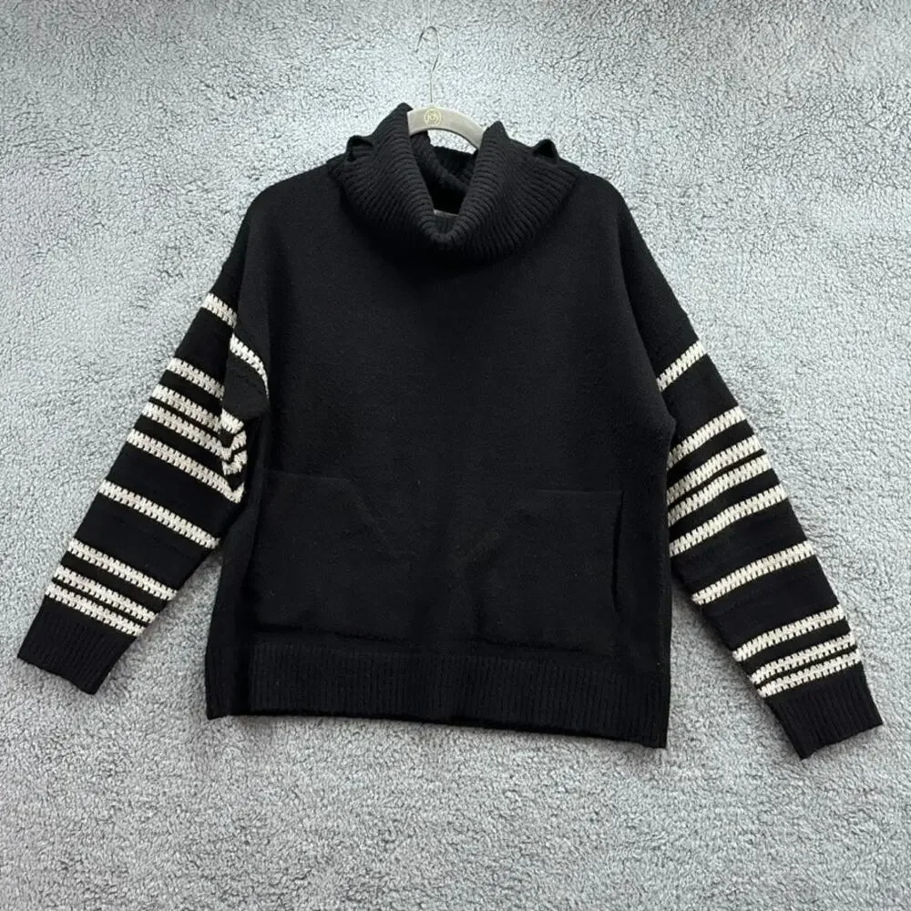 OVLA Women's Large Black Sweater‎ Turtle Neck Beige Accent Stripes Pockets
